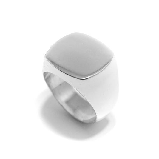 A .925 sterling silver cushion signet ring with a polished finish on a white background.